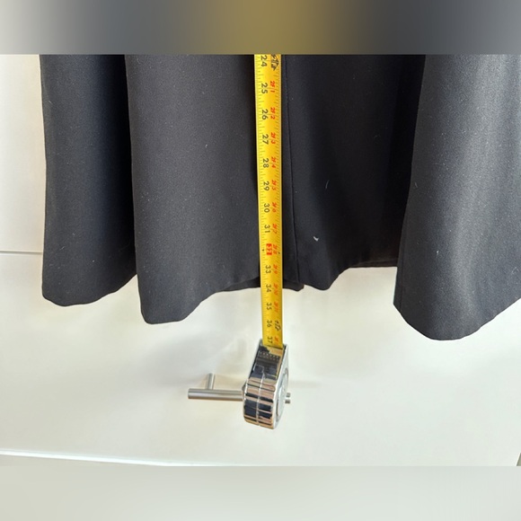 Vince Little Black Dress, pockets, size 8 - Picture 7 of 7